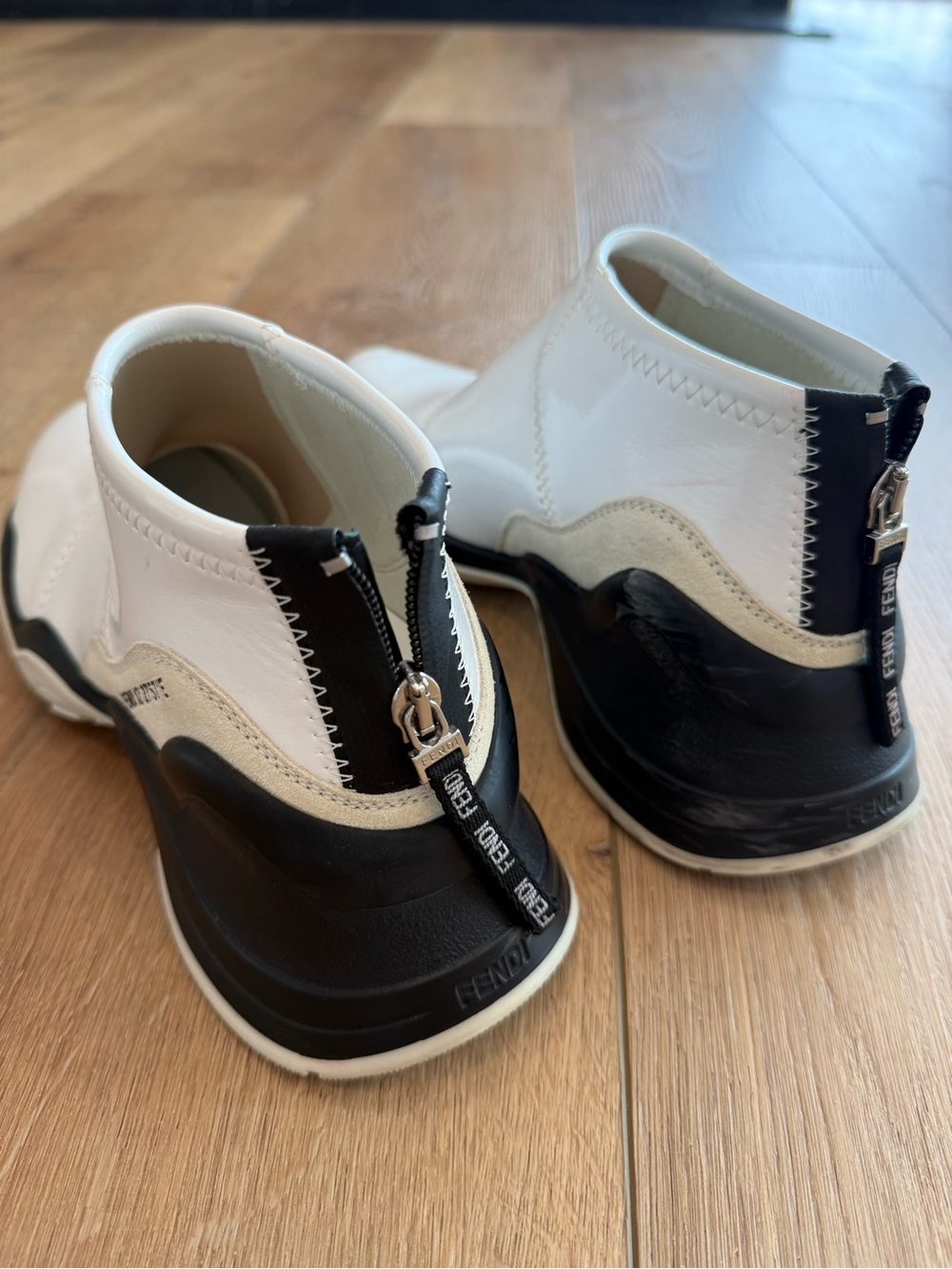 Fendi White Leather Slip-On Ankle Sneakers - Picture 2 of 6